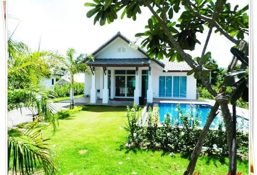 Cha Am Pool Villa