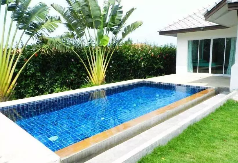 Cha Am Pool Villa