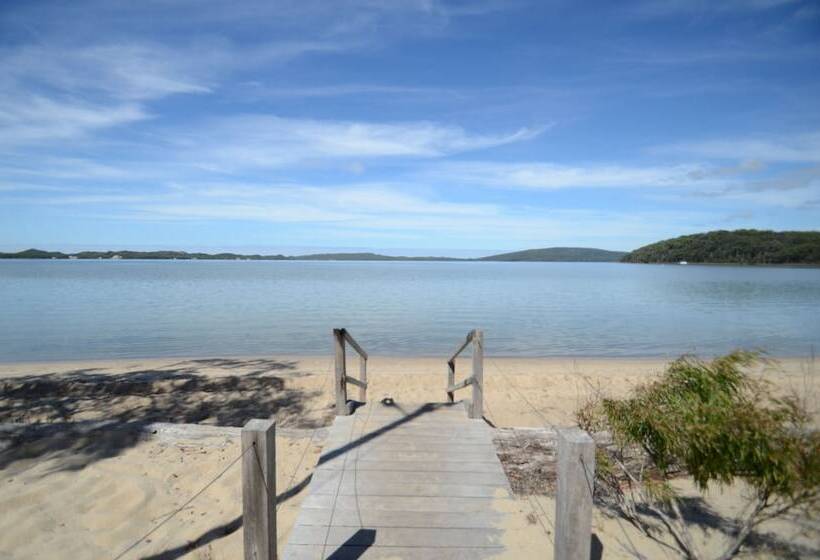 酒店 Coalmine Beach Holiday Park