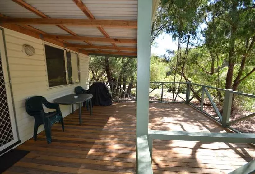 فندق Coalmine Beach Holiday Park