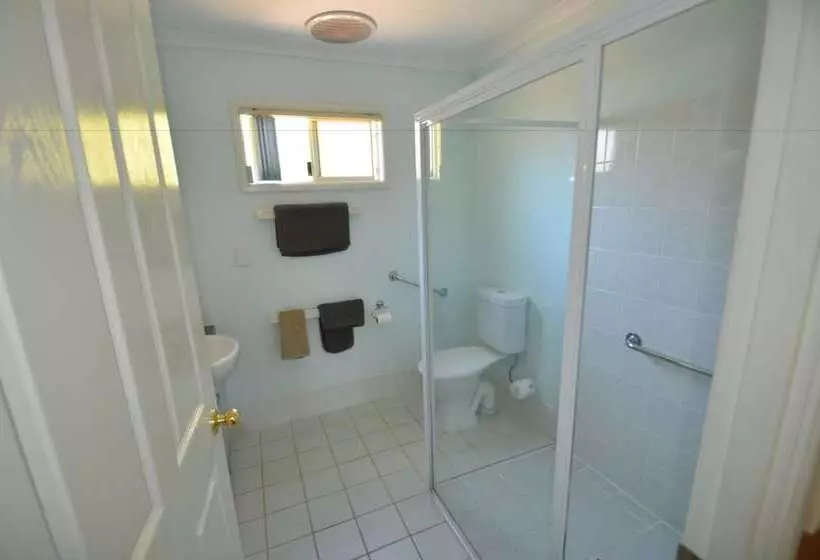 فندق Coalmine Beach Holiday Park