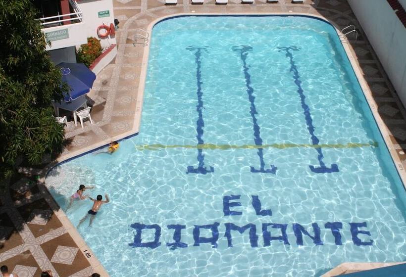 Отель Diamante Melgar