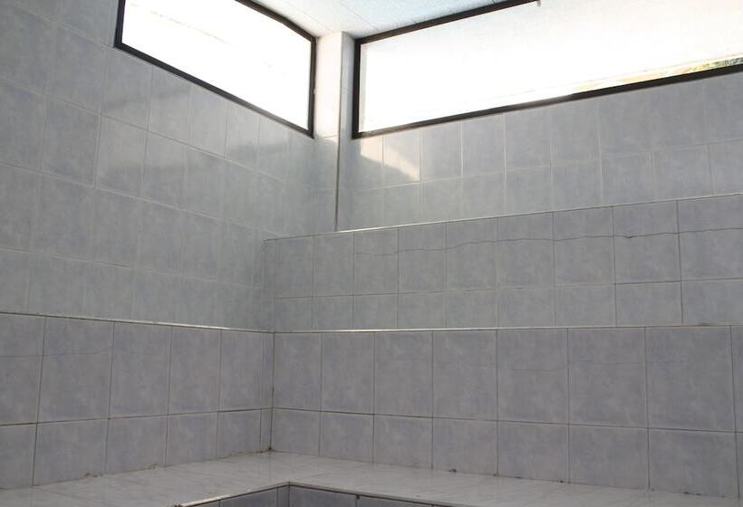 Отель Diamante Melgar