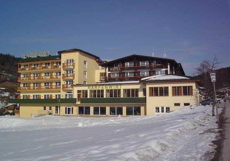Отель Harfenwirt