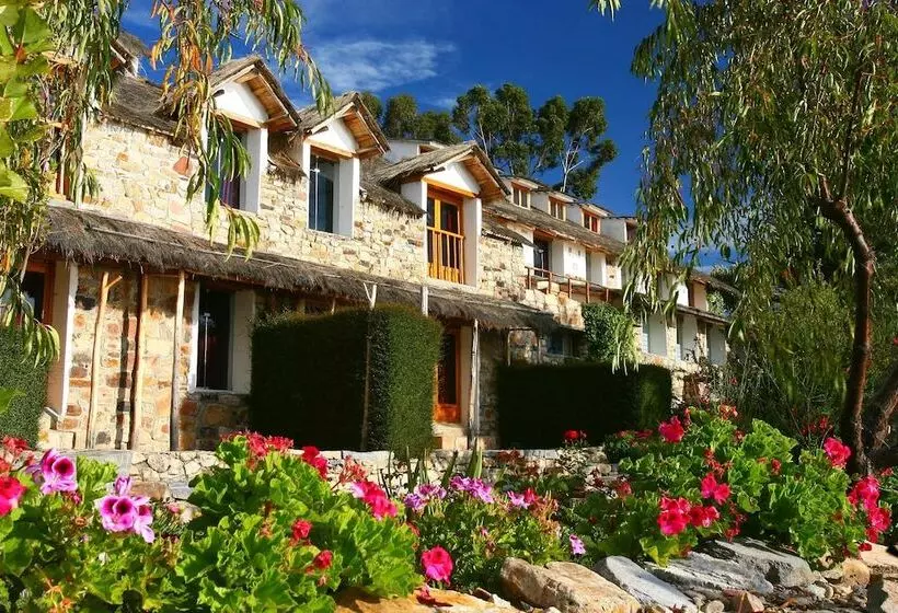 Отель Isla Suasi