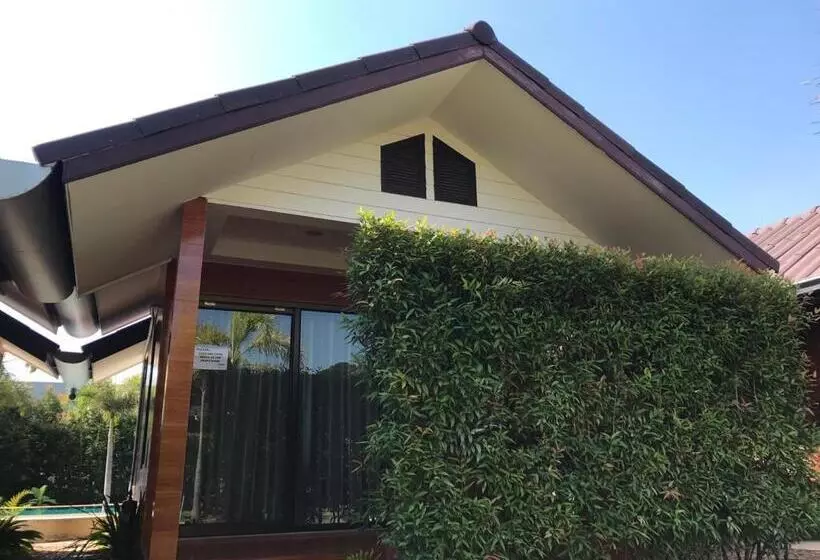 فندق Jim Guesthouse