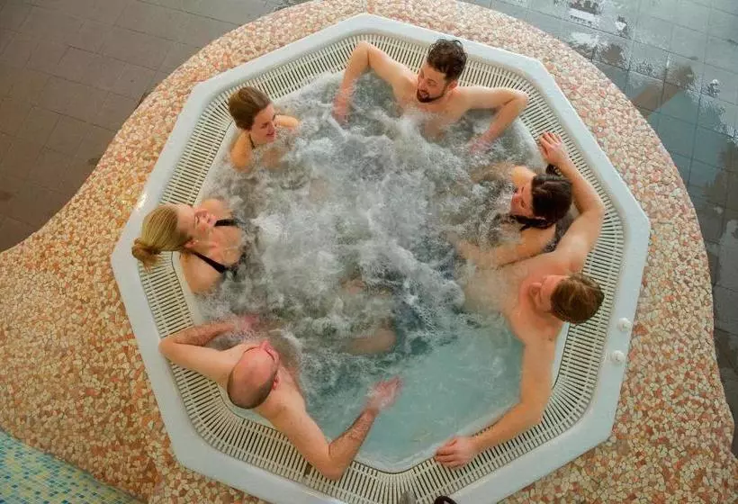 Отель Landal Rehrenberg