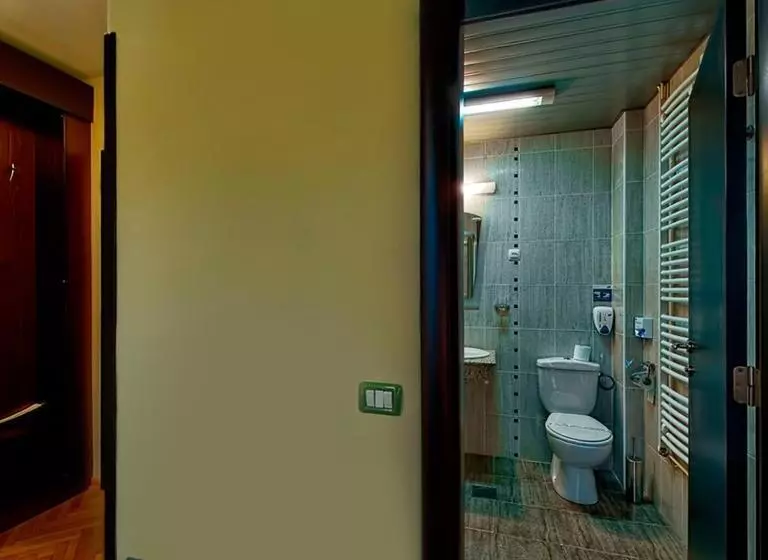 Hotel President Garni