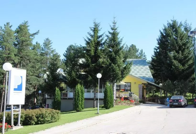 Hotel President Garni