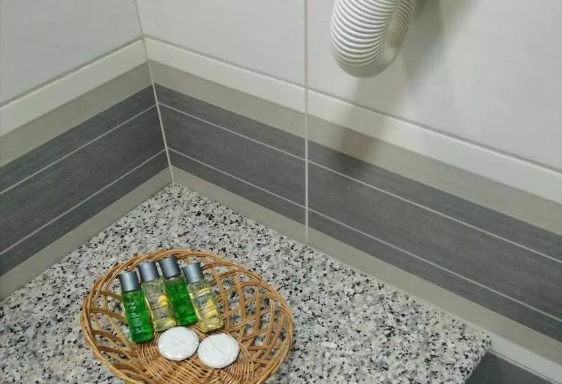 Hotel President Garni