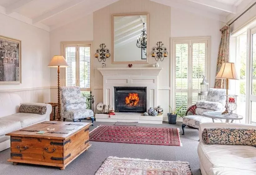 فندق Ruapehu Country Lodge