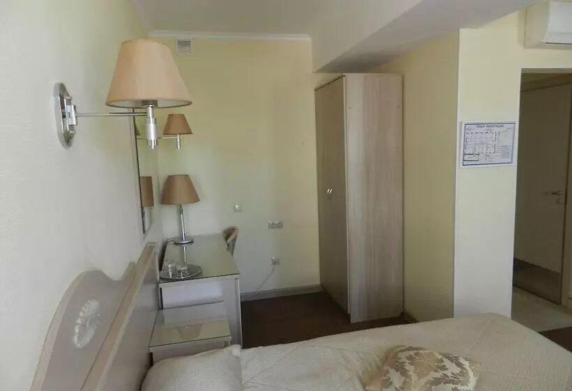 בית מלון כפרי Rus