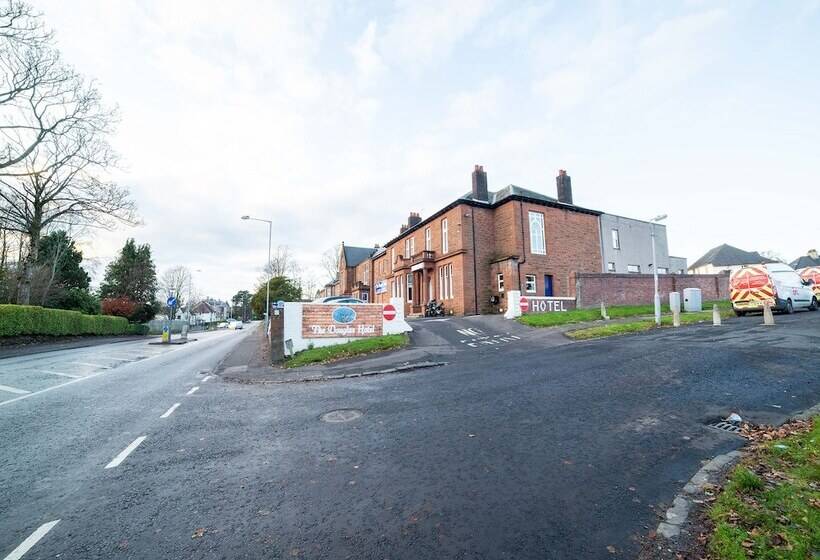 Отель The Douglas