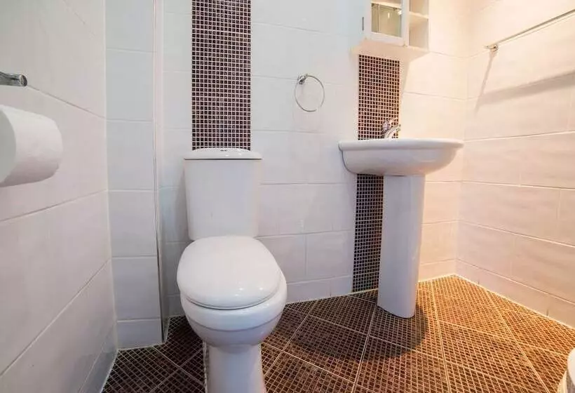 ホテル The Douglas