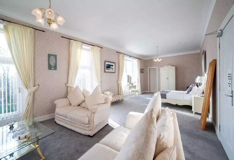 ホテル The Douglas