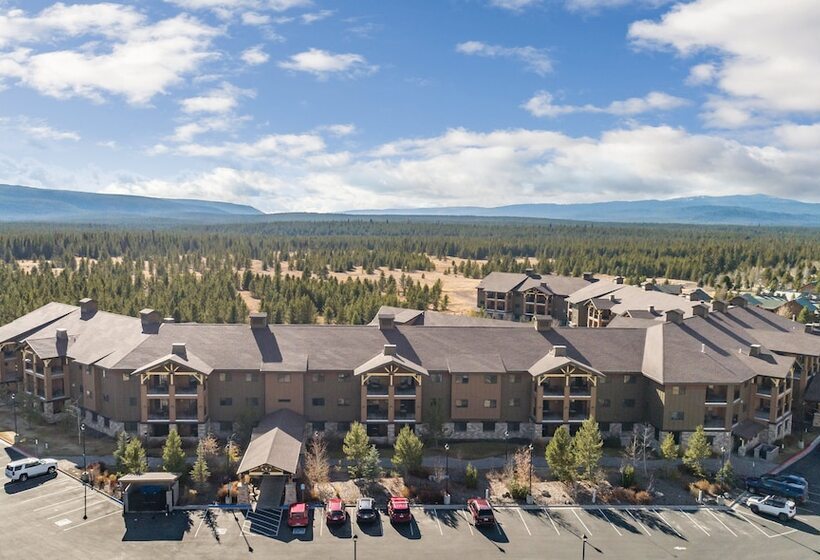 בית מלון כפרי Worldmark West Yellowstone