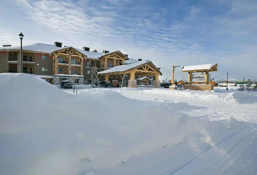 בית מלון כפרי Worldmark West Yellowstone
