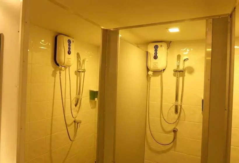 Loma Hostel At Phuket Town