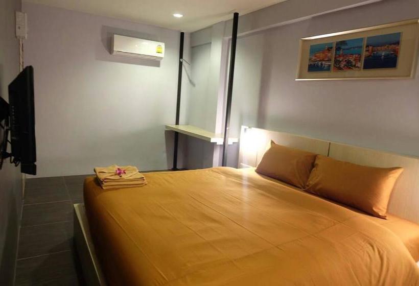 Loma Hostel At Phuket Town