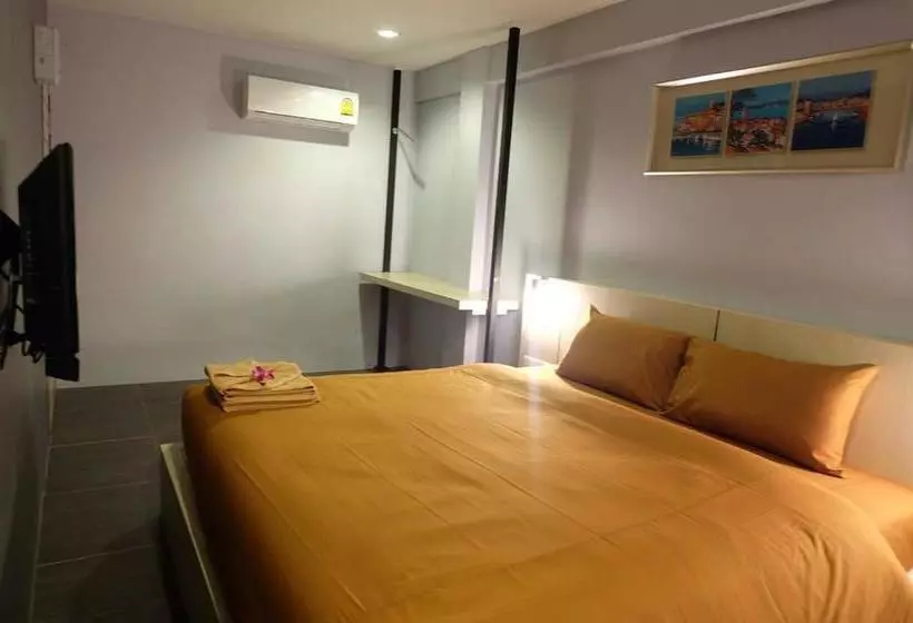 Loma Hostel At Phuket Town