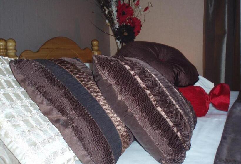 פנסיון Garway Lodge Guest House