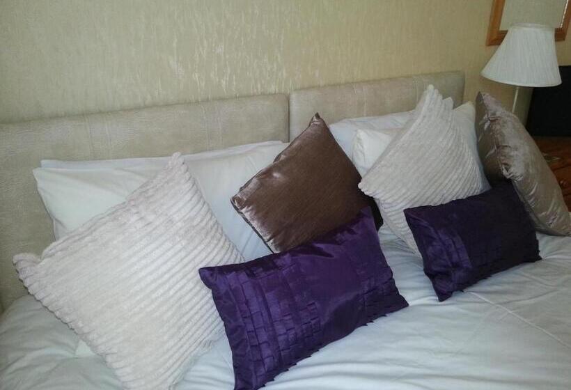 פנסיון Garway Lodge Guest House