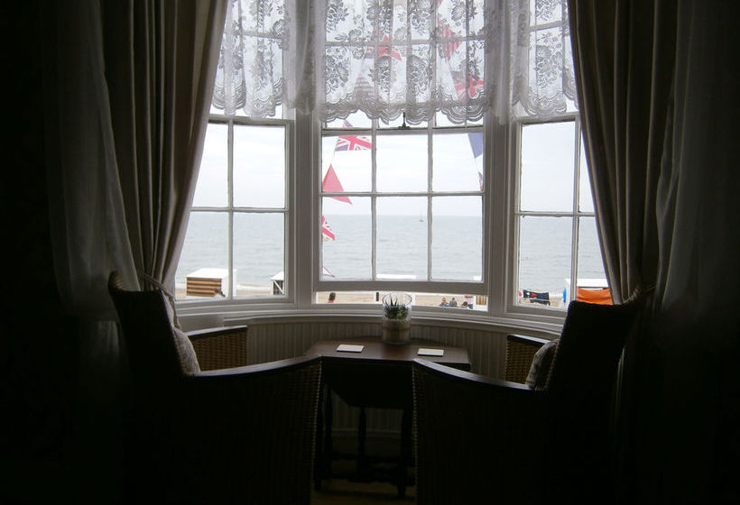 펜션 Seasons Guest House