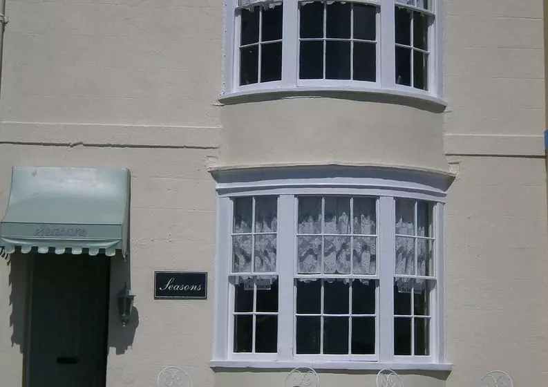 膳宿费 Seasons Guest House