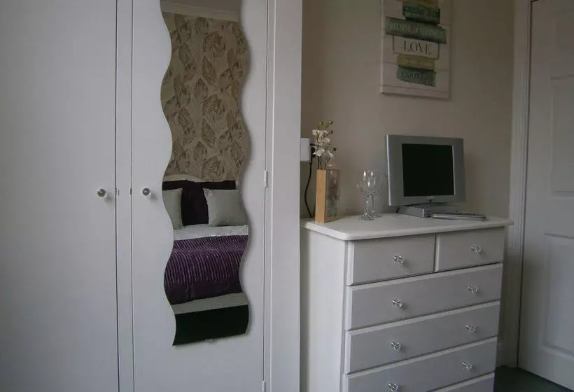 膳宿费 Seasons Guest House