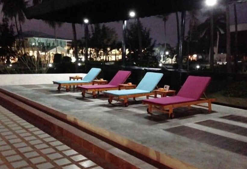 Suwan Driving Range And Resort