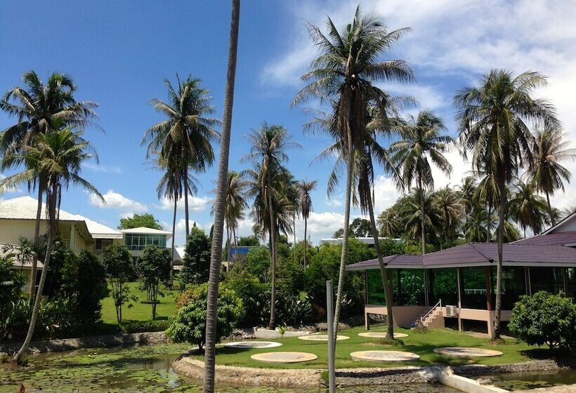 Suwan Driving Range And Resort