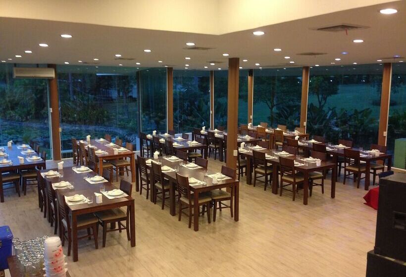 Suwan Driving Range And Resort