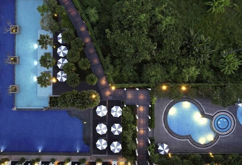 בית מלון כפרי Grand Mercure Bali Seminyak