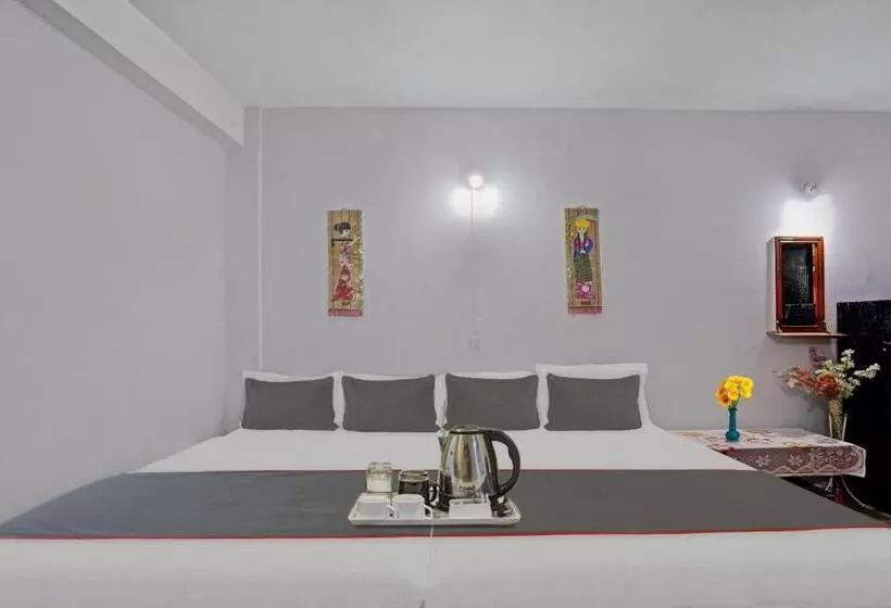 Capital O Hotel Tenchuk