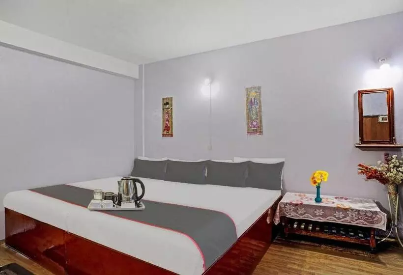 Capital O Hotel Tenchuk