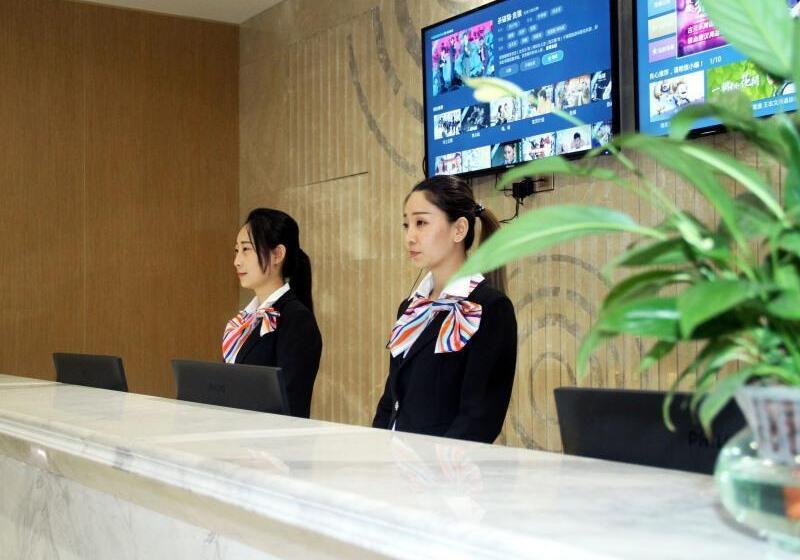 בית מלון כפרי Greentree Inn Lvliang Xiaoyi City Fuqian Street