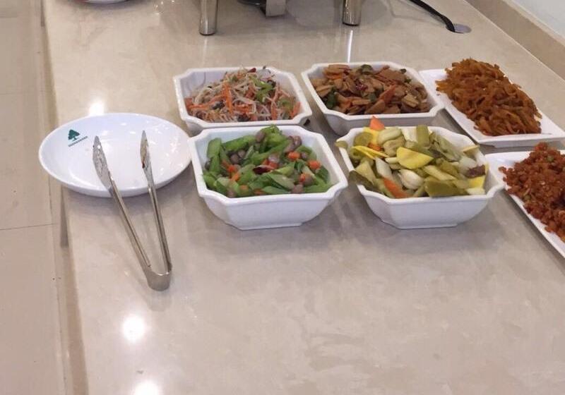 בית מלון כפרי Greentree Inn Lvliang Xiaoyi City Fuqian Street