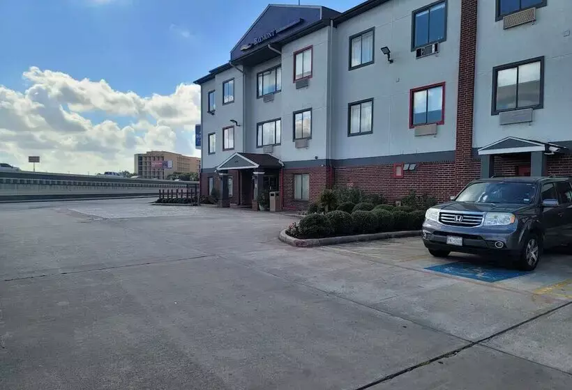 ホテル Baymont By Wyndham Houston Brookhollow