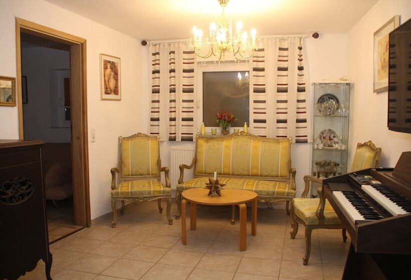 בית מלון כפרי Gasthaus Honigsack