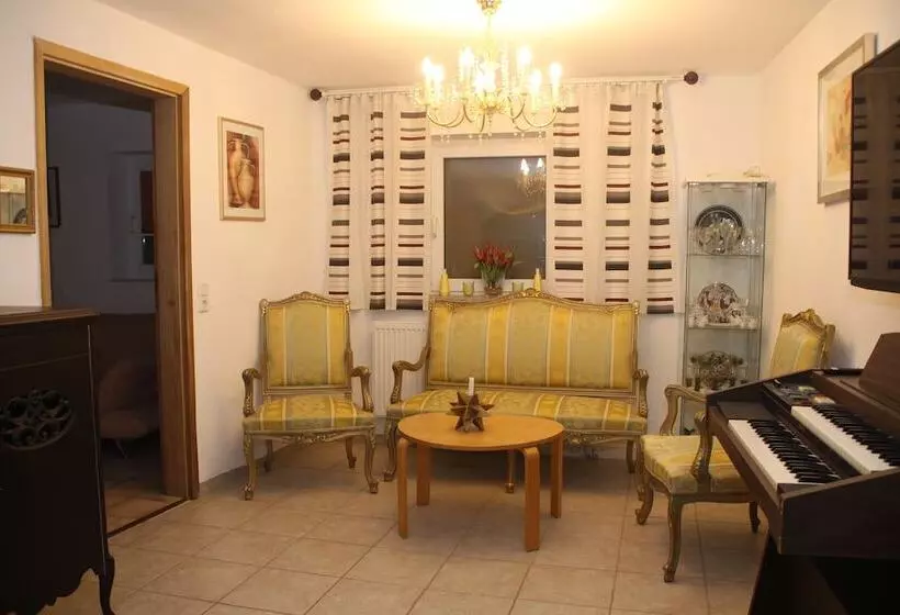 Hotelli Gasthaus Honigsack