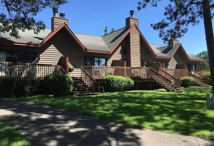 Hotelli Kavanaugh S Sylvan Lake Resort