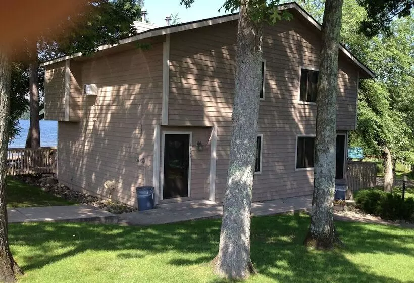 Hotelli Kavanaugh S Sylvan Lake Resort