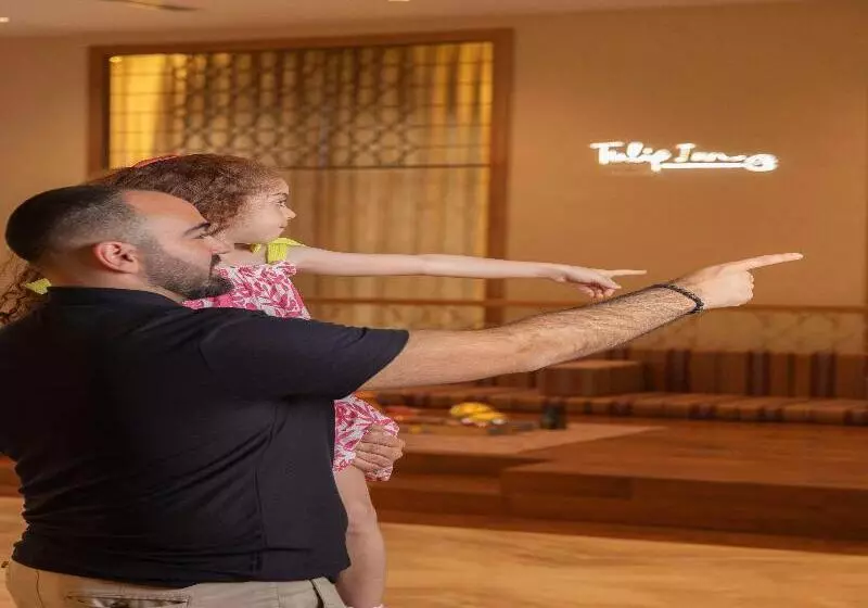 هتل Tulip Inn Majan