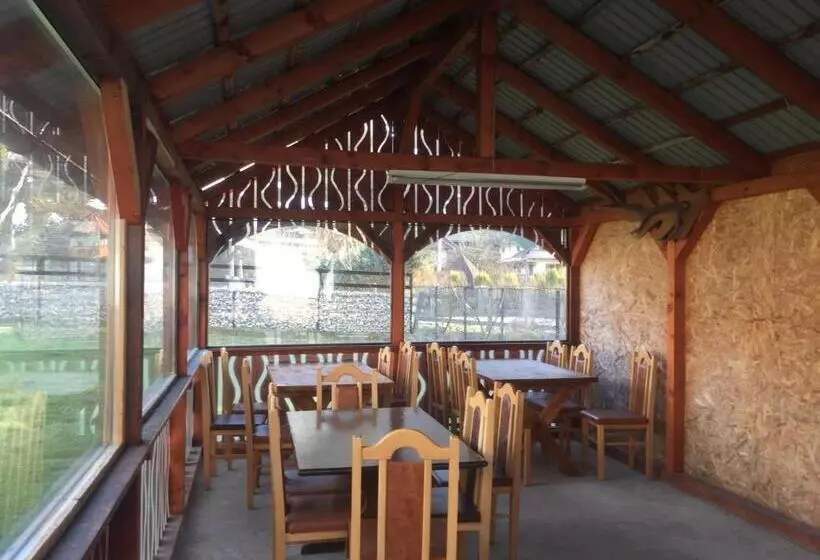 ペンション Vila Emage