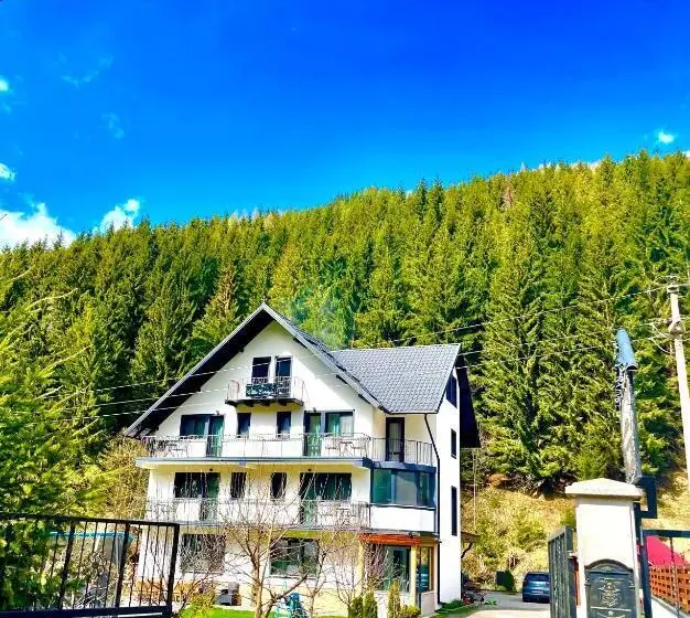 ペンション Vila Emage