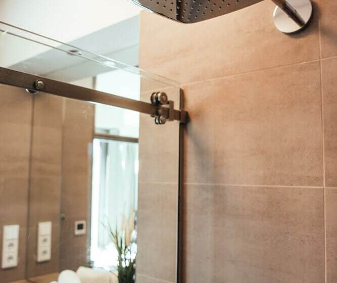 The Rix Studios & Suites