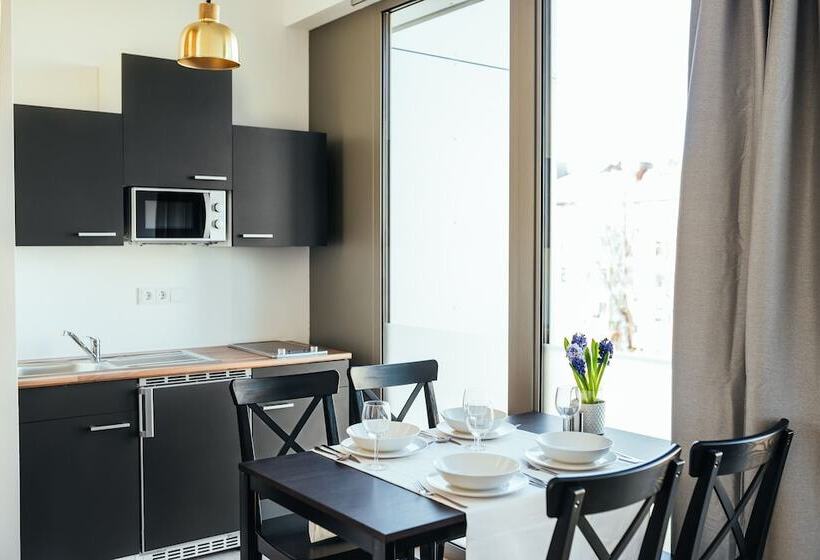 The Rix Studios & Suites