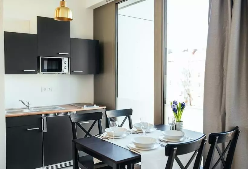 The Rix Studios & Suites