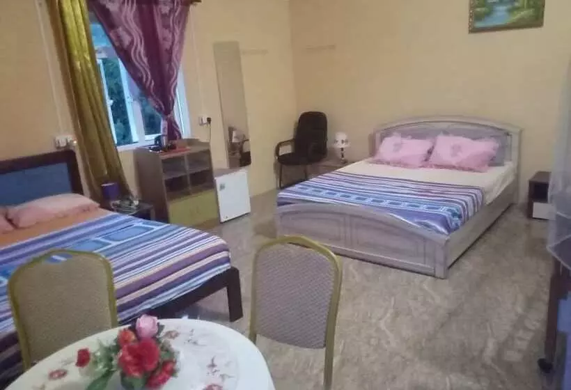 پانسیون Chez Ronald Guest House