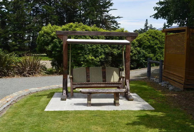 Amuri House Boutique Motel